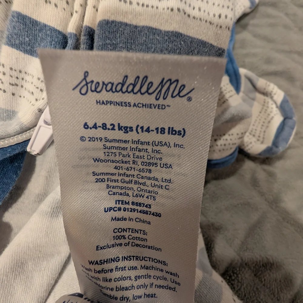 SwaddleMe 6-9M Blue and White Baby Swaddle